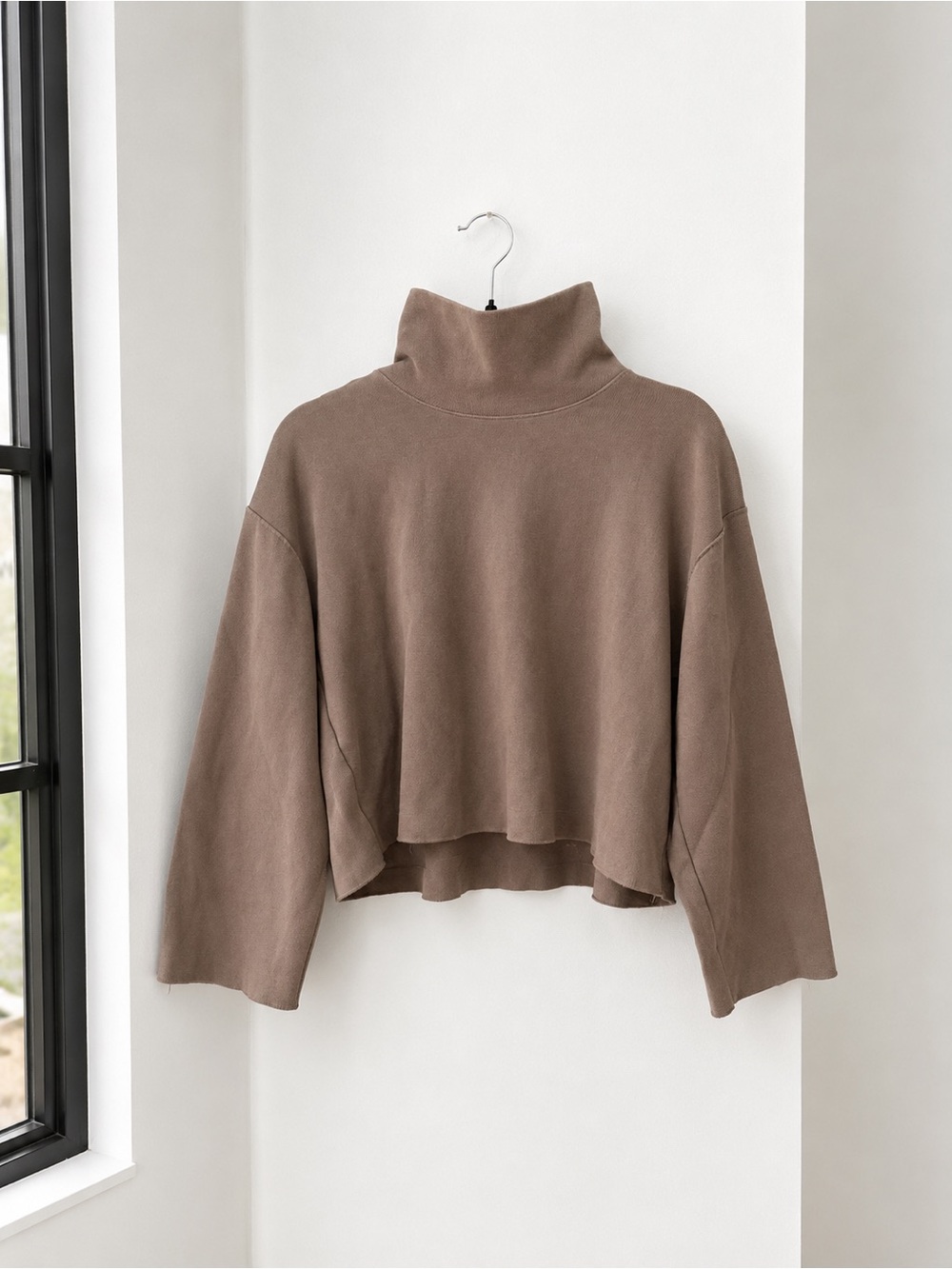ZARA Women's Brown Cropped Turtleneck Sweater